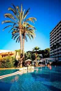 Valentin Reina Paguera - Adults Only - 31