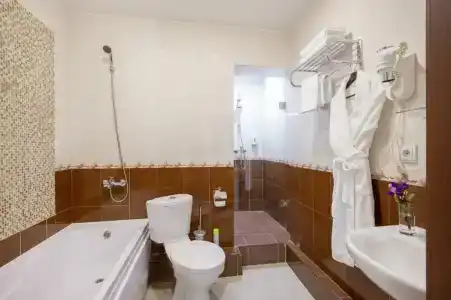 на Моховой - 27