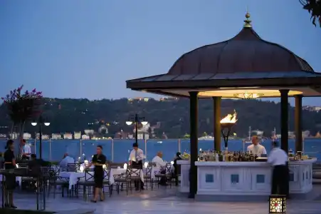 Four Seasons Istanbul at the Bosphorus - 71