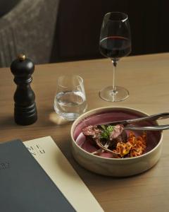 CALVARY & Restaurant Vilnius - 88