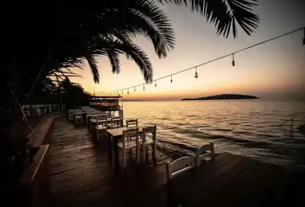 Loca'ada Büyükada - 1