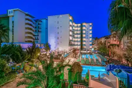 Club Big Blue Suit - All Inclusive - 13