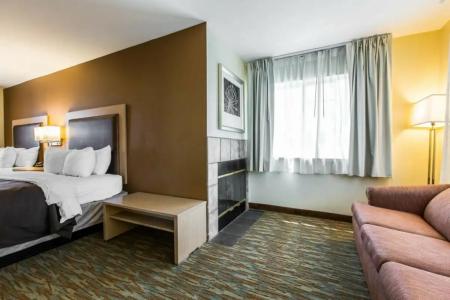 Comfort Inn Boardwalk - 17