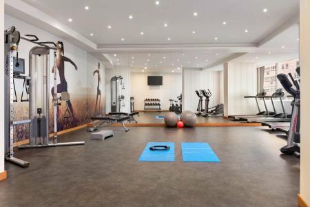 Ramada by Wyndham Lisbon - 22