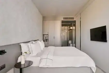 SLIDE Bleisure & MICE - 25