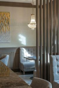 CALVARY & Restaurant Vilnius - 37