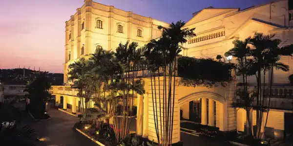 The Oberoi Grand Kolkata - 7