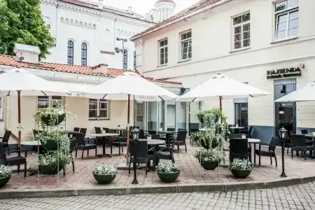 Mabre Residence - 17