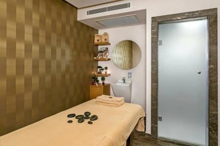 B Business & Spa - 18