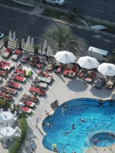 Towers Rotana - 24