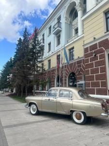 Ramada by Wyndham - 43