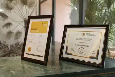 Kenzi Rose Garden - 17