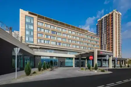 Hilton Garden Inn Novorossiysk - 4