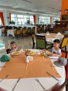 Zena Resort - 37