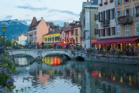 Campanile Annecy Centre - Gare - 10