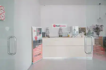 RedDoorz Plus @ Kapuk Business Park - 19