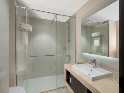Hyatt Place Dubai Al Rigga Residences - 8
