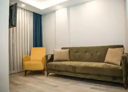 White Golden Suite - 85