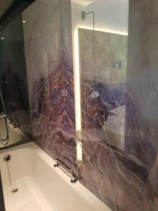 Rosslyn Central Park Sofia - 28