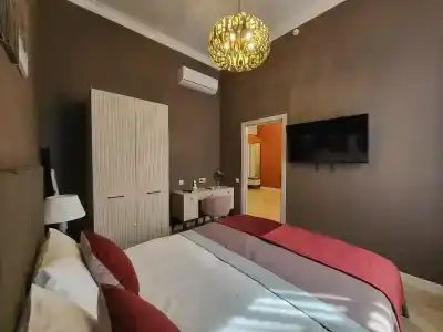 Гоголь Хауз - 71