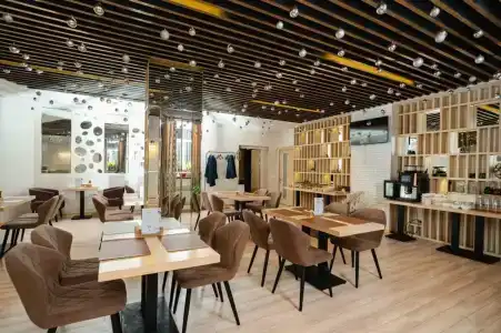 Дипломат - 24