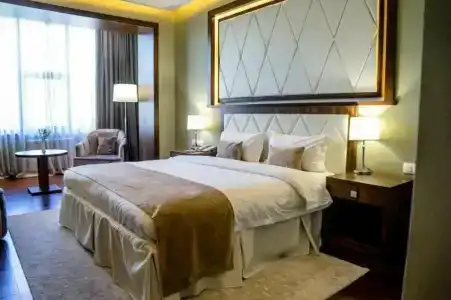 Garden Park Inn - 72