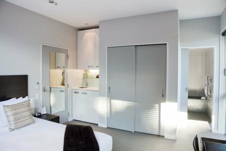 Swiss-Belsuites Pounamu - 14