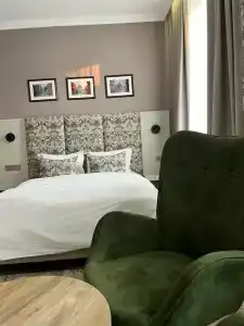 Gloria Business - 54