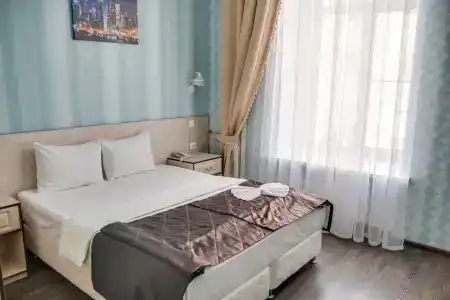 Skver Vyisotskogo - 76