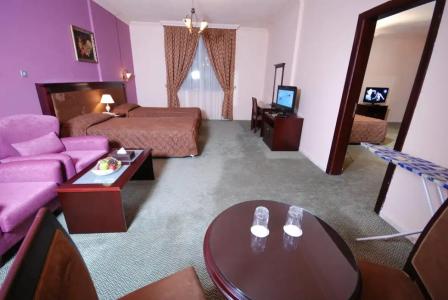 Al Bustan - 99