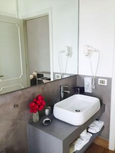 Room in B&B - Suitebeach bnb and Resort - 61
