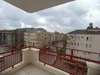 Elegant Baronessa Apart - 9