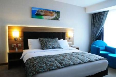 Marina Boutique - 40