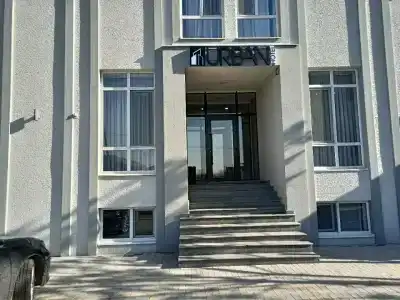 Urban - 12