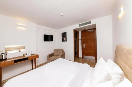 Romance Istanbul - 36