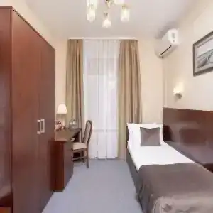 на Моховой - 38