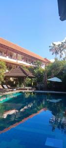 Bakung Sari Resort - 11