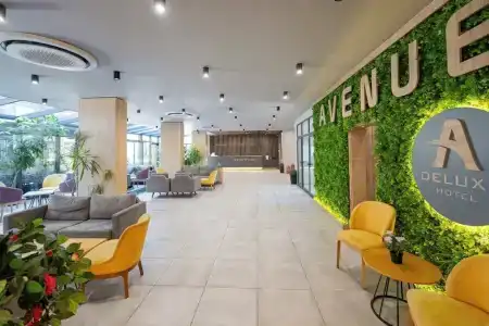 Avenue Deluxe - 0