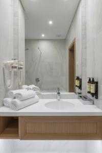 CALVARY & Restaurant Vilnius - 8