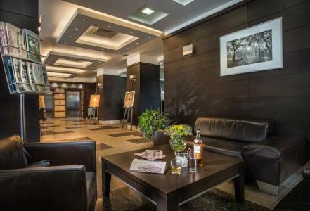 Rosslyn Central Park Sofia - 9