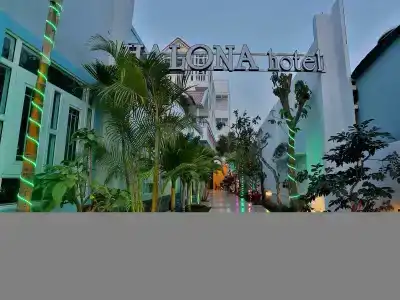 Halona