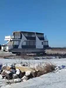 Alexandrovskaya Sloboda - 34