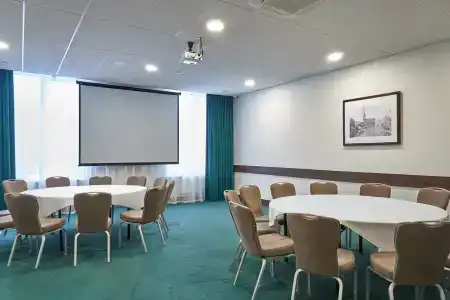 Park Inn by Radisson - 16