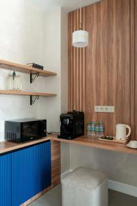 Volzhskaya Gavan - 20