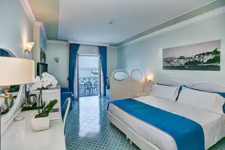 Grand Riviera - 70