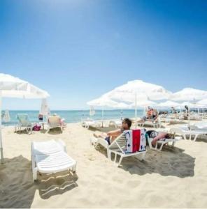 Sunny Fort Apartment - 60