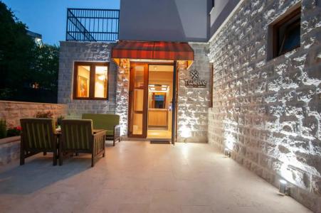 Twelve by Aycon - 65