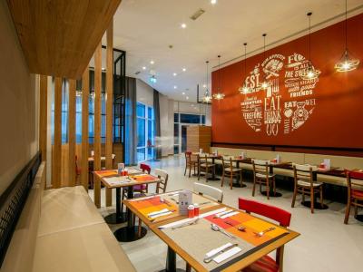 ibis Al Barsha - 96