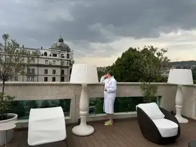 Ambassadori Tbilisi - 14