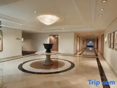 Hilton Los Angeles Airport - 19